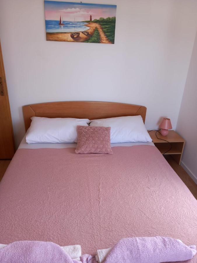 Apartmani Krpeta Pakoštane Zewnętrze zdjęcie